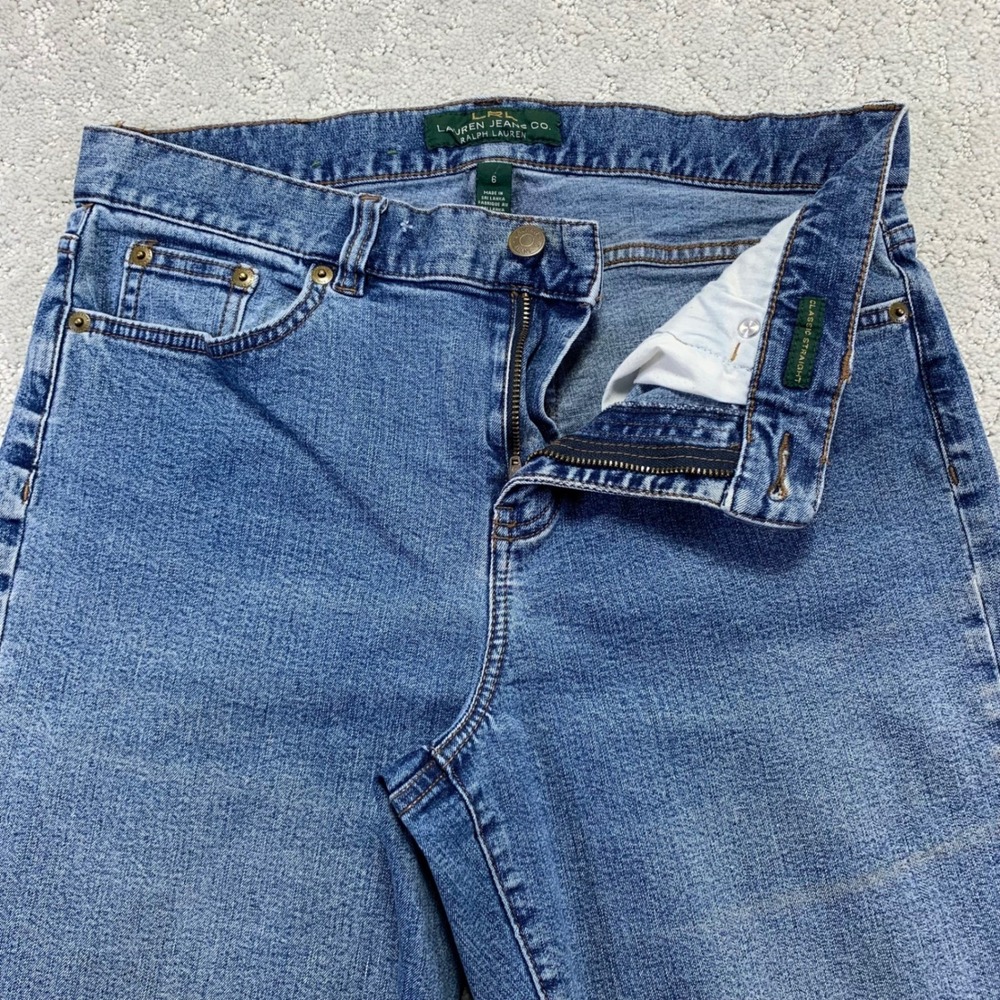 Ralph Lauren Women's Straight Leg Jeans in Medium Blue